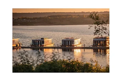 Hausboot in Mücheln mit Schwimmbecken