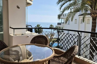Apartment in Calahonda mit Zugang zum Strand