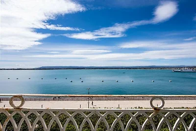 Apartment Oikos Sea View 23