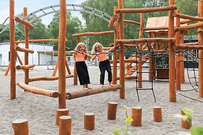 Home in a holiday park in Væggerløse