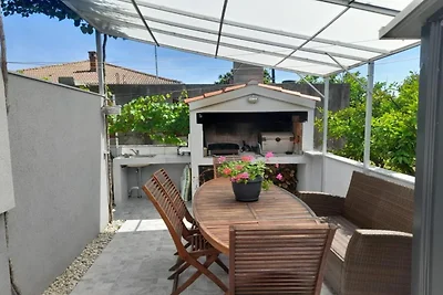 Peaceful Apartments Harfa-One Bedroom Apartme...