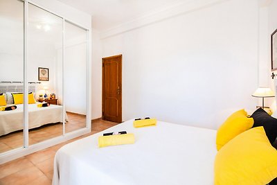 Villa Menorca met balkon voor 6 personen