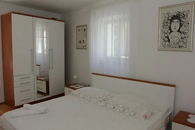 Holiday House Granny Mary - Two Bedroom Holid...