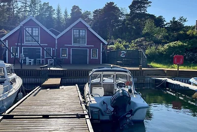 9 Personen Ferienhaus in MOSTERHAMN-By Traum