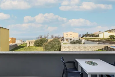 Mit privater Terrasse, 50m vom Meer