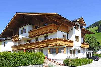 Gemütliche Wohnung in Filzmoos mit Balkon