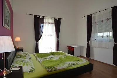 Exquisite Secluded Villa with Pool - Four Bed...