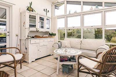 4 Sterne Ferienhaus in Karrebæksminde-By...
