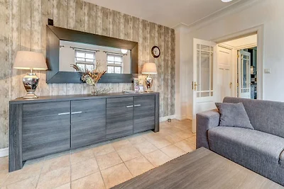 Stimmungsvolle Wohnung in Strandnähe
