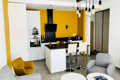 Appartement in La Rochelle bij Minimes Strand