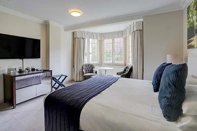 Sunday Box Hill Burford Bridge – Deluxe...