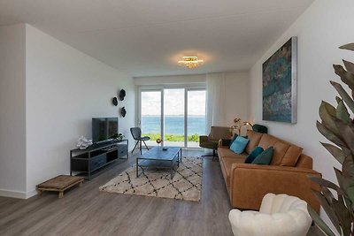 Appartement, ligging aan de Oosterschelde