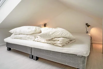 Modernes Loft mit Meerblick