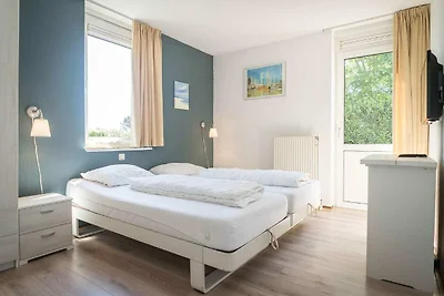 Wohnung in den Niederlanden mit Balkon