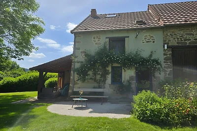 Schönes Ferienhaus mit Garten in Pionsat,...