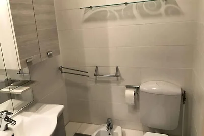 Studio für 4 Personen