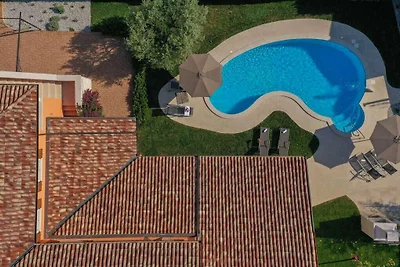 Villa in Kastelir with Swimming Pool