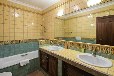 Seasise Wohnung in Benagil