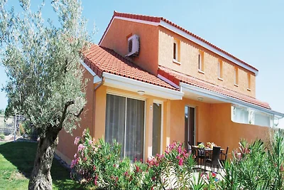 Spacious 8-guests holiday home, Torreilles