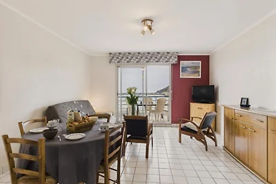 Meerblick – 25 m vom Strand entfernt, Ferienw...