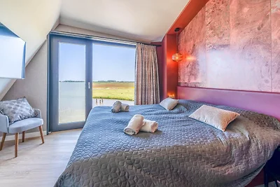 Moderne, luxuriöse und nachhaltige Naturvilla