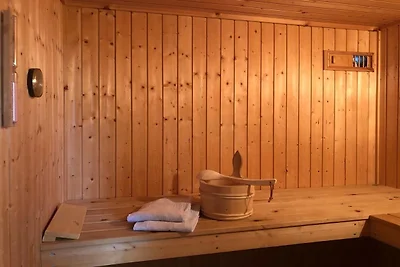 Ferienhaus mit Sauna im Ferienpark Mirow