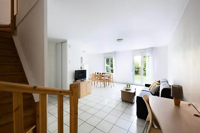 Appartamento a Lione con Piscina e Terrazza