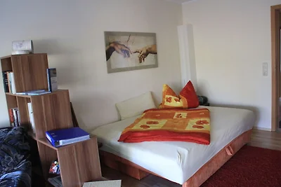 Sonnige Ferienwohnung am Wald / Büdnerreihe