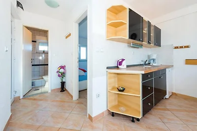 Gut gelegene Wohnung in Rogoznica