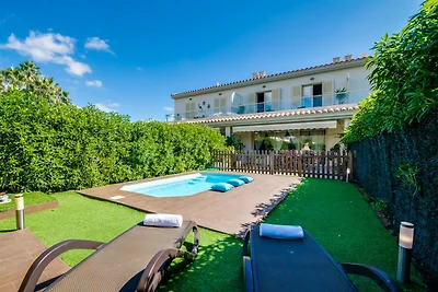 Ferienhaus mit Pool