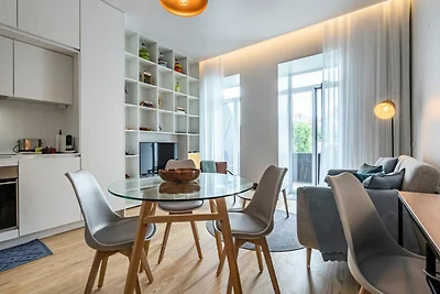 Wohnung in Porto mit Gartenblick