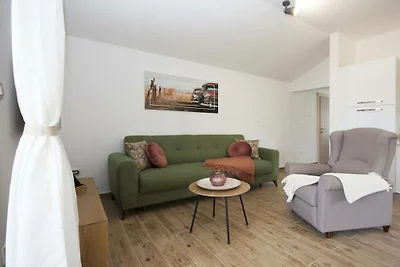 Apartments Tonia - Apartment Mala A1