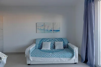 Meerblick mit Klimaanlage und Garten