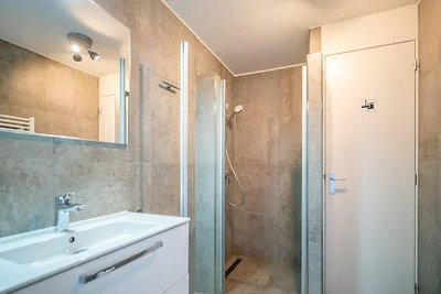 4-Personen-Apartment mit Meerblick