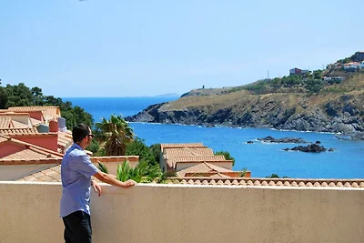 Soggiorno in collina in stile mediterraneo pe...
