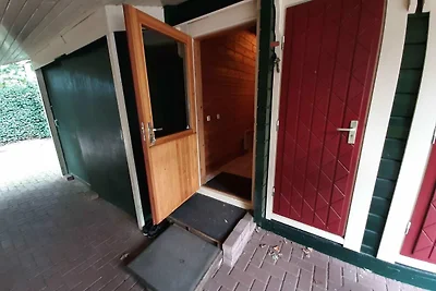 Ferienhaus mit großem Garten in Veluwe
