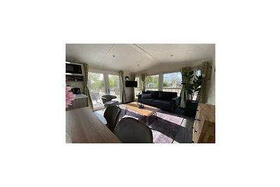 Vakantiehuis in Biddinghuizen met terras