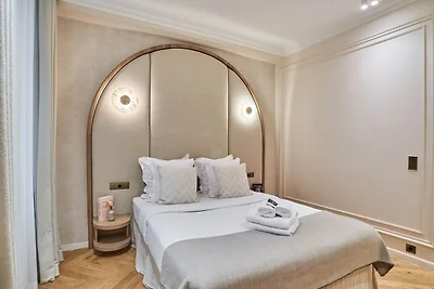 Suite met airconditioning Opera-Louvre-2...