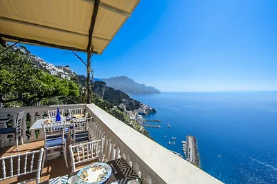Villa in Amalfi mit Pool und Meerblick