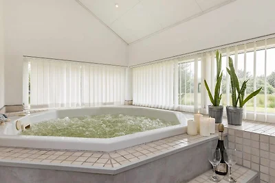 Luxus-Ruckzug mit Sauna -- By Traum...