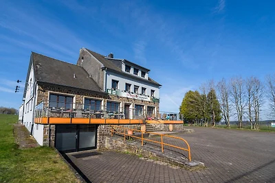 Geräumiges Ferienhaus in Gouvy mit Garten