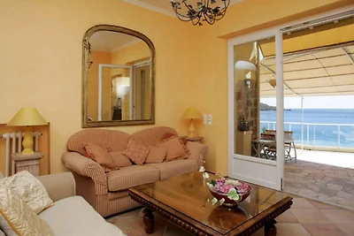 Prachtige strandvilla in Théoule-sur-Mer