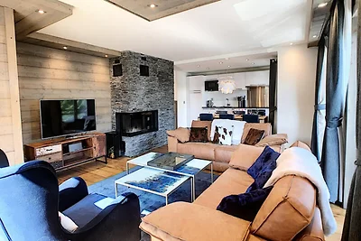 Apartment in Les Gets mit Zugang zum Pool