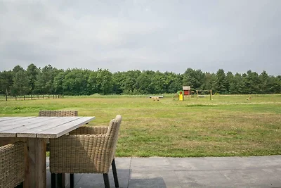 Bungalow auf Texel mit großzügiger Terrasse