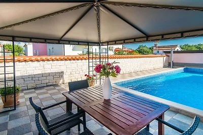 Ferienwohnung mit 4 Schlafzimmer