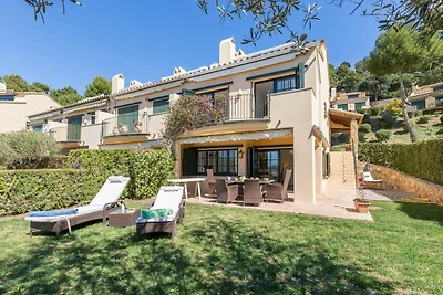 Villa mit Panoramablick auf das Meer