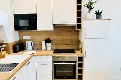 Le Saint Claude, stadscentrum, LR118