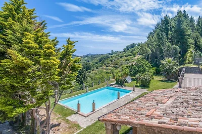 Ferienhaus in Ficarra mit Garten