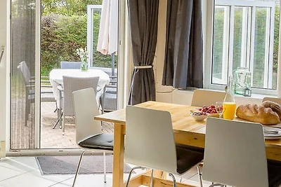 Schönes Haus am Golfplatz mit Sauna