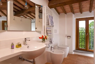 Geräumiges Ferienhaus mit eingezäuntem Garten